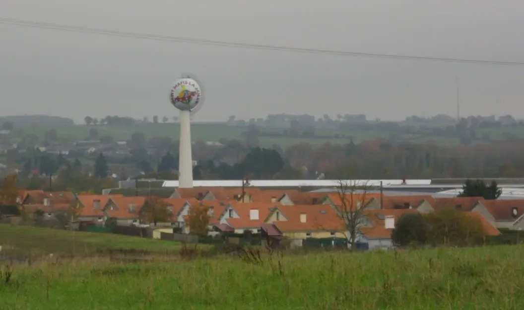 La Boule BRAUD : un château d'eau devenu l'emblème d'une épopée industrielle